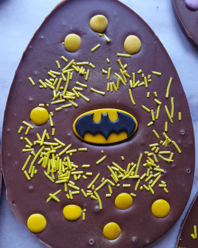 Batman egg