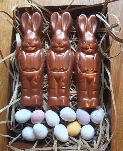 Bunnies and eggs set