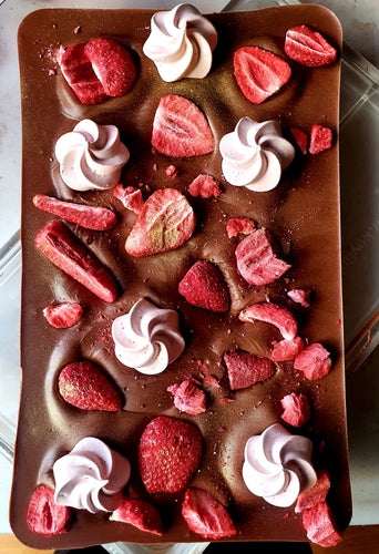 Extra large strawberries and meringue bar