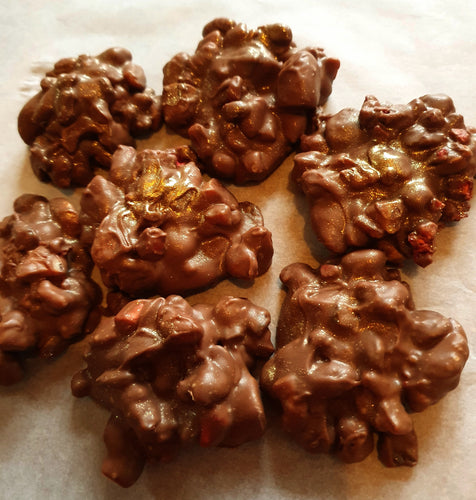 Fruit and nut clusters